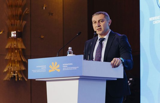 Photo gallery of the forum