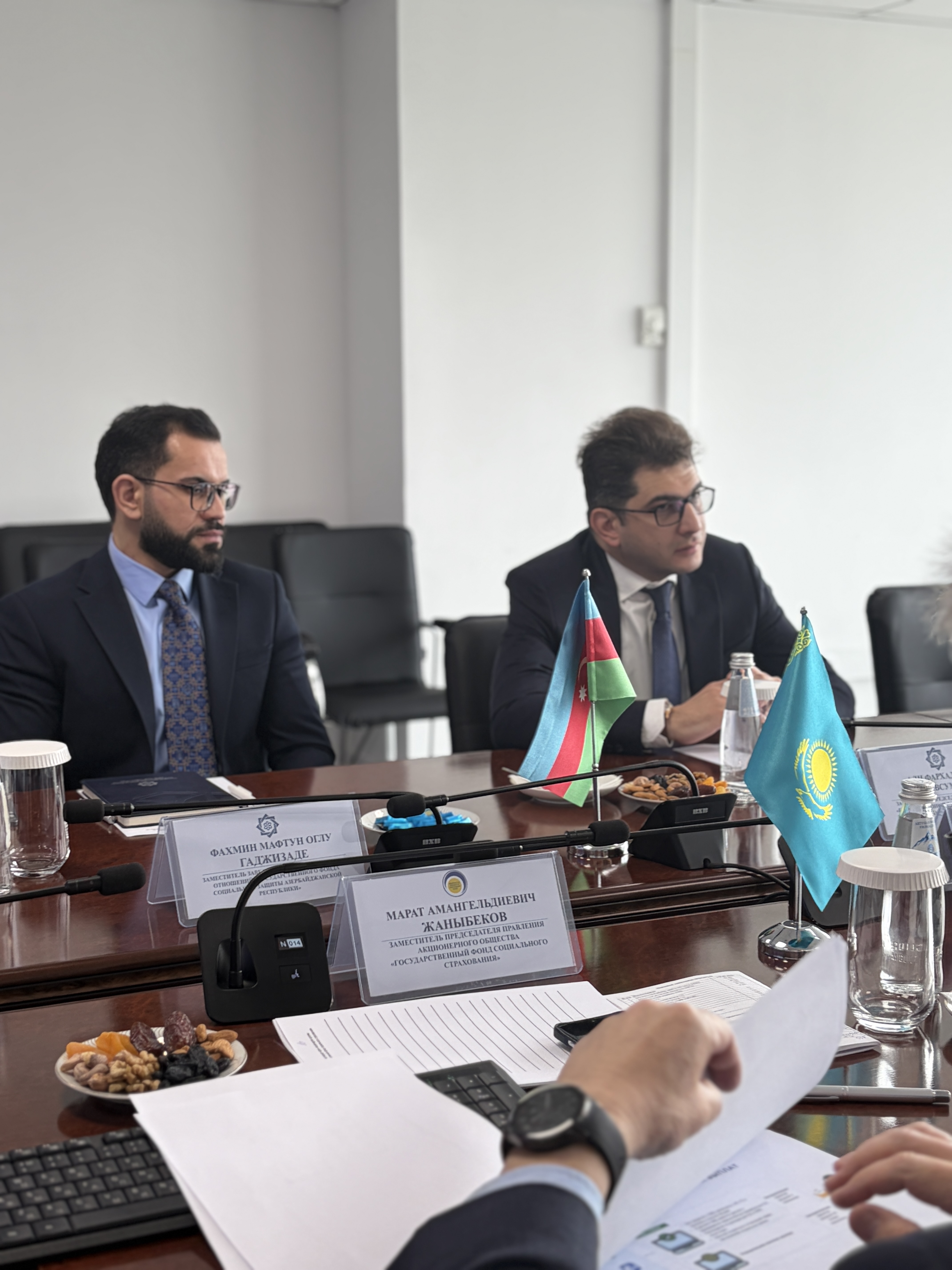 МӘСҚ-да Қазақстан мен Әзірбайжанның әлеуметтік сақтандыру жүйесін дамыту мәселелері бойынша жұмыс кеңесі өтті