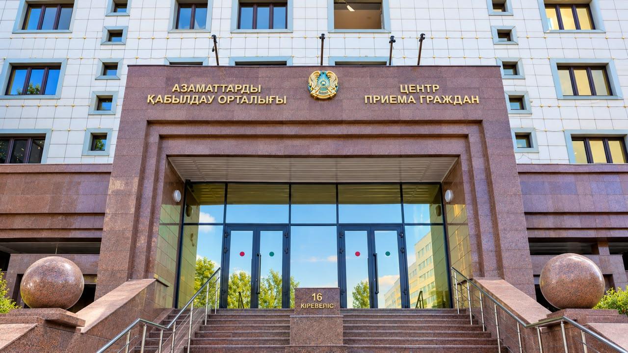 Асқарбек Ертаев жұмыспен қамту, зейнетақымен қамсыздандыру және инклюзивті ортаны дамыту мәселелері бойынша азаматтарды қабылдады